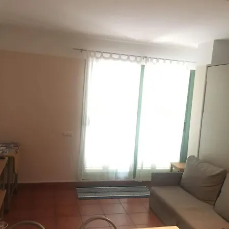 Planta Baja Acceso Directo Piscina Apartment